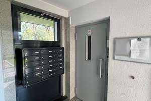 Gut geschnittene 2-Zimmer-Eigentumswohnung, Balkon und Fahrstuhl in gepflegter Wohnanlage in Wald. – Die vollständige Adresse der Immobilie erhältst du vom Anbieter., 42719 Gräfrath, Solingen – Vorschaubild 4