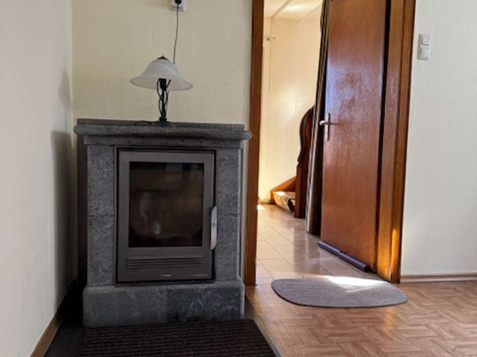 Ofen Esszimmer
