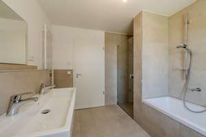 ***Großzügiges Reihenhaus mit Terrasse und Garten  im Zentrum von Stuttgart-Sillenbuch*** – Die vollständige Adresse der Immobilie erhältst du vom Anbieter., 70619 Sillenbuch (Ortsteil), Stuttgart – Vorschaubild 17