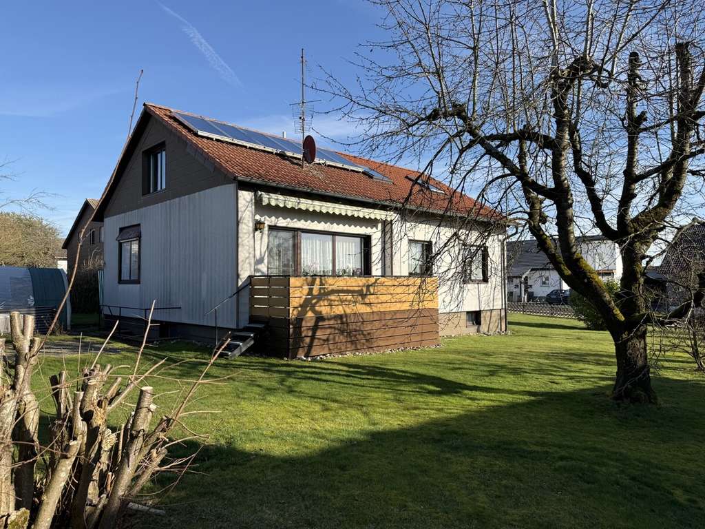 Immobilie in Wallhausen - Ein-/Zweifamilienhaus in schöner Wohnlage von Wallhausen - Bild 2