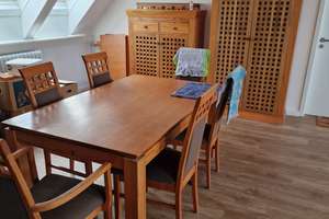 WG-Zimmer in sehr großzügiger großer Wohnung