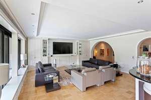  Exklusive Villa mit Luxus-Spa und Hamam – Die vollständige Adresse der Immobilie erhältst du vom Anbieter., 59590 Geseke – Vorschaubild 2