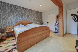 Großzügiges Einfamilienhaus mit Einliegerwohnung, PV-Anlage und Gartenidylle auf großzügigem 866 m²  – Steinburg (Kreis) – Vorschaubild 8