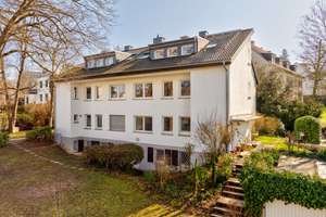 So könnte Ihre Traumwohnung aussehen - in einem 4-Familien-Haus nahe KURPARK – Die vollständige Adresse der Immobilie erhältst du vom Anbieter., 65191 Nordost, Wiesbaden – Vorschaubild 13