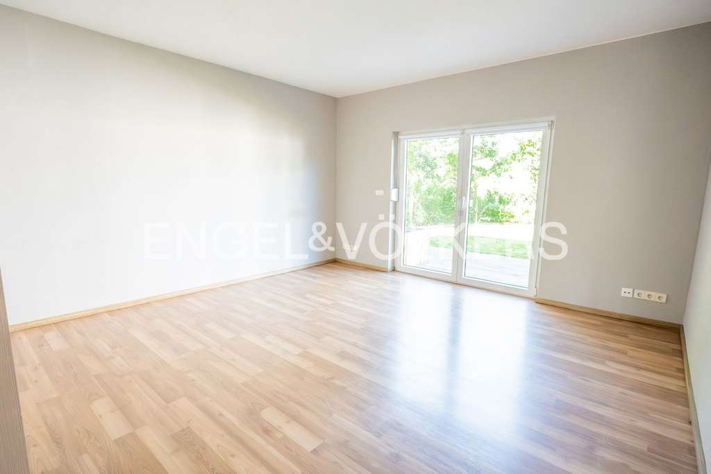 Immobilie in Ueckermünde - Investieren in Lage, Komfort und Struktur – Dreiparteien-Bungalow in Wassernähe - Bild 4