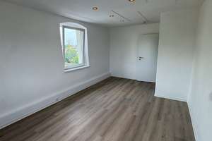 Schöne 3,5 Raum Wohnung an der Grenze zur Neustadt – Großenhainer Straße 22, 1097 Leipziger Vorstadt, Dresden – Vorschaubild 4