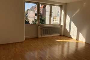 Geschmackvolle 2-Raum-Wohnung mit gehobener Innenausstattung in der Augsburger Innenstadt.  – Augsburg – Vorschaubild 1