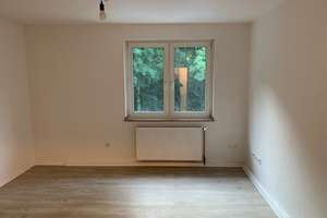 Vollrenovierte, sanierte Etagenwohnungen mit Küche, Balkon , Garage ,Garten im Ittertal - Solingen  – Ittertalstraße 55, 42719 Wald, Solingen – Vorschaubild 23