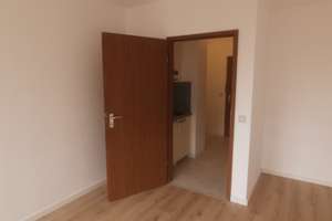 Helle 1-Zimmer Wohnung mit Balkon im 2. OG in Homburg – Steinhübel 14, 66424 Homburg – Vorschaubild 3