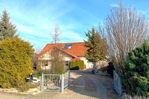 Großzügiges Einfamilienhaus mit Charme und vielseitigen Nutzungsmöglichkeiten – Ilm-Kreis – Vorschaubild 1