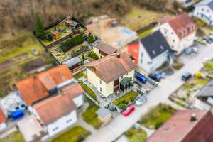 Gepflegtes Einfamilienwohnhaus mit Wintergarten, separatem Jugendstudio und großzügigem Grundstück – Die vollständige Adresse der Immobilie erhältst du vom Anbieter., 93128 Regenstauf – Vorschaubild 3