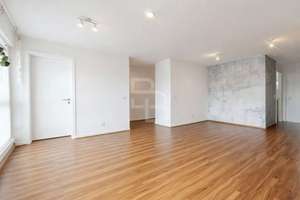 Ruhig, modern, stadtnah: Traumhafte EG-Wohnung mit Außenbereich