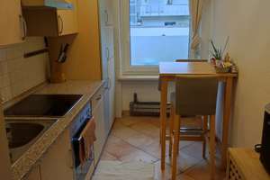 Schön geschnittene 2-Zimmerwohnung mit Balkon nähe Willibaldplatz – Reutterstraße 14, 80687 St. Ulrich, München – Vorschaubild 3