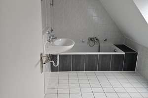 Traumhafte DG-Wohnung über zwei Ebenen in Stuttgart-West – Gutenbergstr. 78, 70176 Rotebühl, Stuttgart – Vorschaubild 19