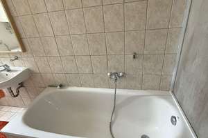 Großzügige 4-Zimmer Wohnung in Regensburg! – Die vollständige Adresse der Immobilie erhältst du vom Anbieter., 93053 Kasernenviertel, Regensburg – Vorschaubild 7