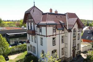 DRESDNER TOPLAGE: Sanierter Altbau -  REPRÄSENTATIVE STADTVILLA!