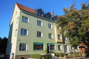 Familienwohnung mit separaten Zimmern, Küche mit Balkon mit Blick ins Grüne! – Damaschkestraße 101, 6110 Damaschkestraße, Halle (Saale) – Vorschaubild 2