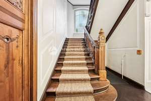 Stuck, Dielen & Flügeltüren: Altbau-Juwel in begehrter Seitenstraße am KuDamm! – Giesebrechtstraße 12, 10629 Charlottenburg, Berlin – Vorschaubild 24