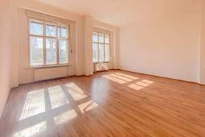 RIESIGE UND KLASSISCH SCHÖNE ALTBAUWOHNUNG IM ARNIMKIEZ MIT TERRASSE ZUM HOF!  PROVISIONSFREI! – Behmstraße 67, 10439 Prenzlauer Berg, Berlin – Vorschaubild 1