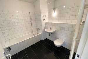 3-Zimmer-Wohnung mit viel Platz – Ein Ort zum Wohlfühlen! – Angerburger Allee 49, 14055 Westend, Berlin – Vorschaubild 11