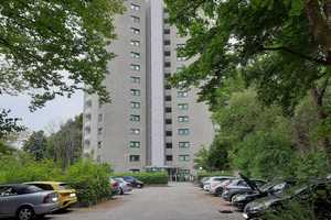 Attraktives 1-Zimmer-Apartment mit Außenstellplatz in München Obersendling – München – Vorschaubild 1