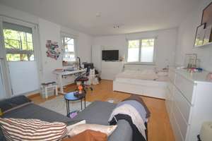 München-Laim – großzügige 4-Zimmer-Wohnung mit zwei Balkonen! – Landsberger Str. 209, 80687 Friedenheim, München – Vorschaubild 2