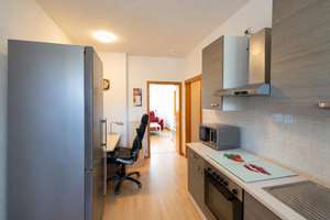 Lichtdurchflutete 2,5-Zimmer Wohnung mit Einbauküche in der Nähe des Bethesda Krankenhauses – 47053 Hochfeld, Duisburg – Vorschaubild 8
