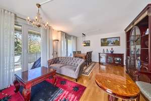 KAPITALANLAGE ODER EIGENNUTZ!
3 Zimmer Wohnung mit Balkon und 2 Stellplätzen *Baujahr 2003* – Die vollständige Adresse der Immobilie erhältst du vom Anbieter., 65197 Klarenthal, Wiesbaden – Vorschaubild 1