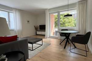 STEPHANIVIERTEL Luxuriös sanierte 3‑Zimmer ETW im 1. OG mit EBK, Balkon, Loggia, und Fahrstuhl – Faulenstraße 71, 28195 Altstadt, Bremen – Vorschaubild 1