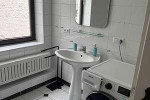 Wunderschöne helle voll Möblierte Altbauwohnung in Düsseldorf Unterbilk zu vermieten – Florastrasse 35, 40215 Unterbilk, Düsseldorf – Vorschaubild 15