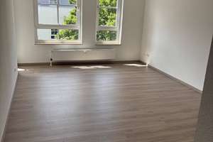 Helle renovierte Wohnung 3,5 Z. mit Balkon - einziehen wohlfühlen – Wattenscheider Hellweg 114, 44869 Westenfeld, Bochum – Vorschaubild 2