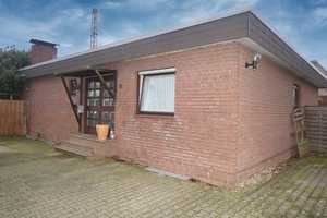 Gesuchtes Wohnen im Bungalow mit zusätzlichem Appartement – Erftstraße 51, 47443 Wesel (Kreis) – Vorschaubild 1