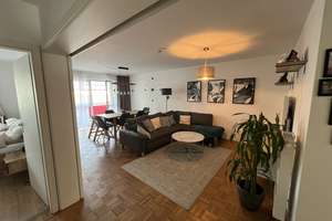 Großzügige 3 Zimmer Familienwohnung mit Balkon, Kinderarztpraxis im Haus – Königsbrunner Straße 37, 86179 Haunstetten-West, Augsburg – Vorschaubild 5