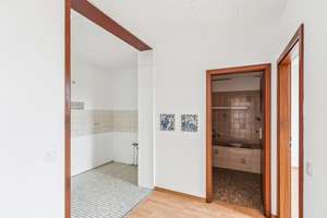 Urbanes Potenzial mit Fernblick und Aufzug direkt zur Tür – 40235 Grafenberg, Düsseldorf – Vorschaubild 7