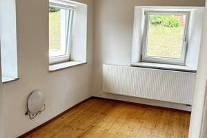 Kleines Haus mit 3 Zimmern in Ursheim – Kirchenstraße 8, 91805 Polsingen – Vorschaubild 5