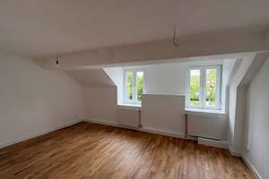 Trier-Süd - Renovierte 3 ZKB-Wohnung mit Balkon fußläufig zur Innenstadt – Südallee 14, 54290 Süd, Trier – Vorschaubild 8