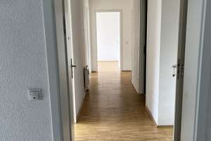 Ruhige Lage mit viel Platz zum Wohlfühlen – Julius-Hatry-Straße 2, 68163 Lindenhof, Mannheim – Vorschaubild 3