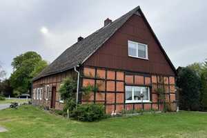 Fachwerkhaushälfte mit Fachkwerknebengebäude & Carport – Lüchow-Dannenberg (Kreis) – Vorschaubild 2