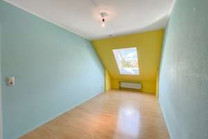 Split-Level-Reihenhaus mit Platz für die ganze Familie – Die vollständige Adresse der Immobilie erhältst du vom Anbieter., 93055 Burgweinting-Harting, Regensburg – Vorschaubild 6