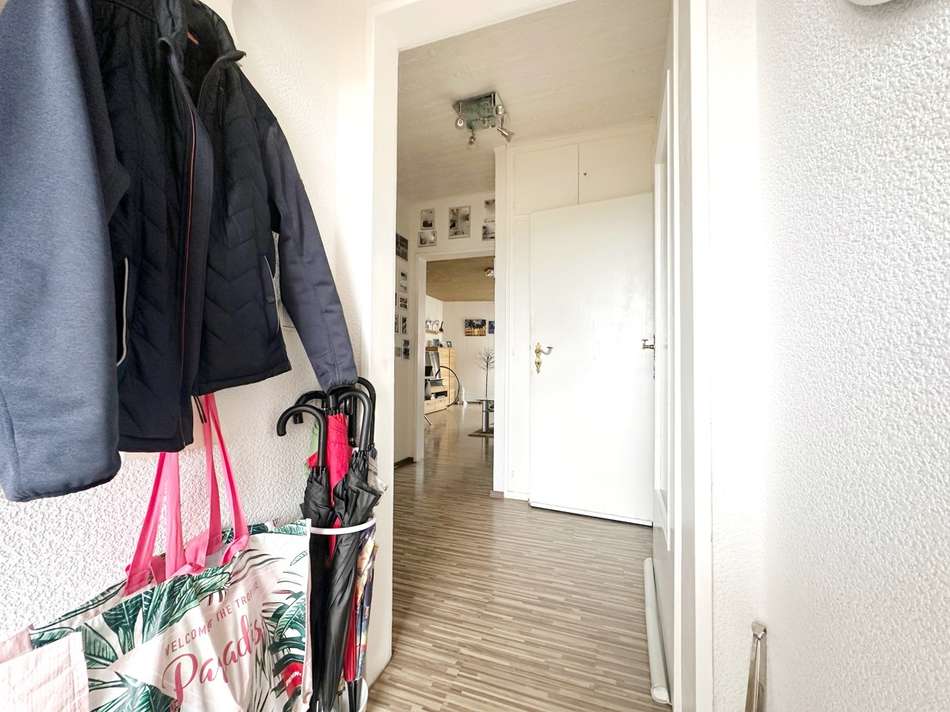 25011 - Blick in die Wohnung