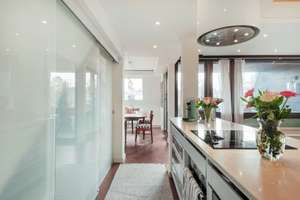 Exklusive 3-Raum-Galerie-Wohnung mit Terrasse und EBK – Fraubronnstraße 34, 70599 Plieningen (Ortsteil), Stuttgart – Vorschaubild 3