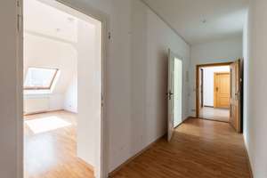 Unsanierte 72 m² DG-Altbauwohnung mit 150 m² Dachrohling zum Ausbau am Steinplatz / Südvorstadt – 4275 Südvorstadt, Leipzig – Vorschaubild 20