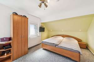 Mehr als ein Haus – ein Zuhause mit Geschichte, Charakter und überraschend vielen Möglichkeiten – Die vollständige Adresse der Immobilie erhältst du vom Anbieter., 50374 Erftstadt – Vorschaubild 14