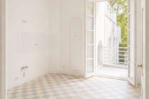 Exklusiv kernsanierte 4-Zimmer-Altbauwohnung mit zwei Designbädern, Klimaanlage & großzügigem Balkon – Die vollständige Adresse der Immobilie erhältst du vom Anbieter., 40217 Unterbilk, Düsseldorf – Vorschaubild 9