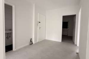 Erstvermietung nach Renovierung | Helle 3,5-Zimmer-Wohnung | 70 m² | Ruhige Lage – Eschenstraße 9, 47226 Bergheim, Duisburg – Vorschaubild 2
