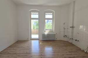 Attraktive 2-Zimmer-Wohnung im 2. Obergeschoss mit Balkon im Herzen Düsseldorfs