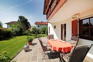Traumhaftes Architektenhaus im Landhausstil mit gehobener Ausstattung und einem wunderschönen Garten – Die vollständige Adresse der Immobilie erhältst du vom Anbieter., 82057 Icking – Vorschaubild 22