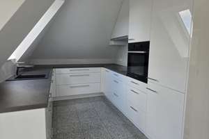 Elegante 5-Zi.-Wohnung in exklusivem 3-Familienwohnhaus – 81373 Mittersendling, München – Vorschaubild 4