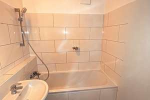 [VAC-23402] - Erstbezug nach Sanierung! – Hemslinger Weg 9, 28307 Mahndorf, Bremen – Vorschaubild 7