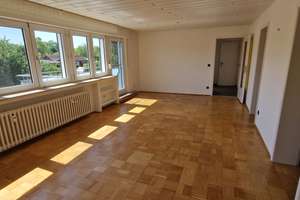 Charmante 3,5-Zimmer Dachgeschosswohnung in Haarzopf – Die vollständige Adresse der Immobilie erhältst du vom Anbieter., 45149 Haarzopf, Essen – Vorschaubild 3